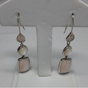 Beautiful Sterling Silver Mother Of Pearl Earrings